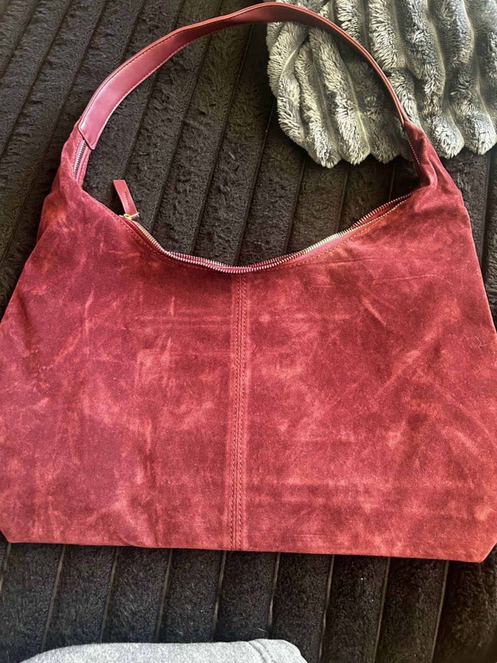 Suede Shoulder Hobo Bag - Deep Red